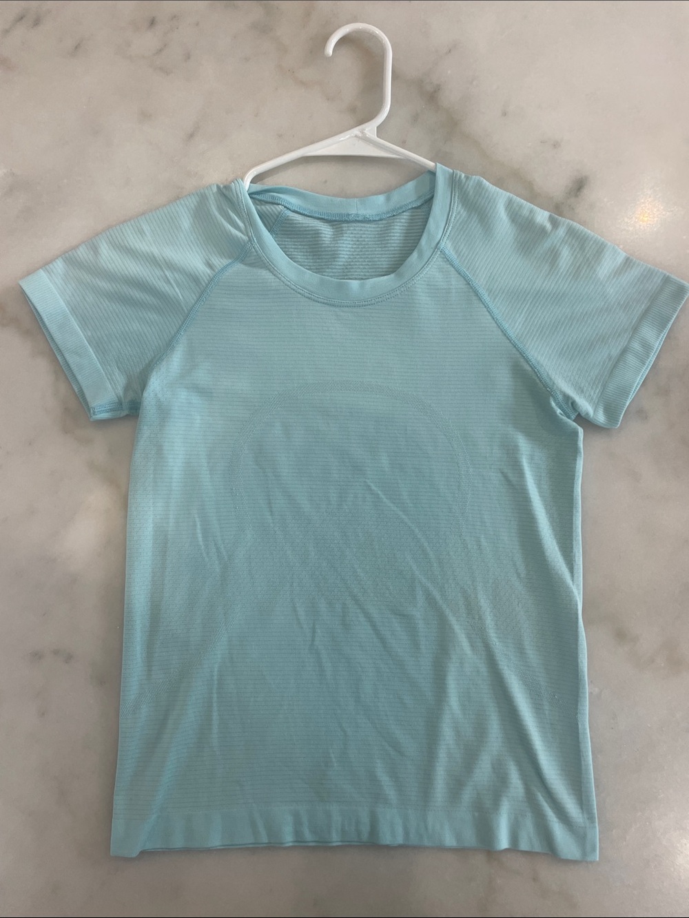 Lululemon Short Sleeve Swiftly Tech 2.0 Waist Length Shirt in Icing Blue